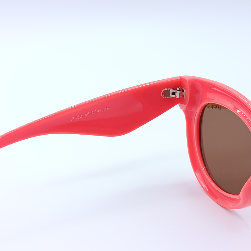 عینک آفتابی زنانه لوئوه LOEWE مدل 13133 COL1