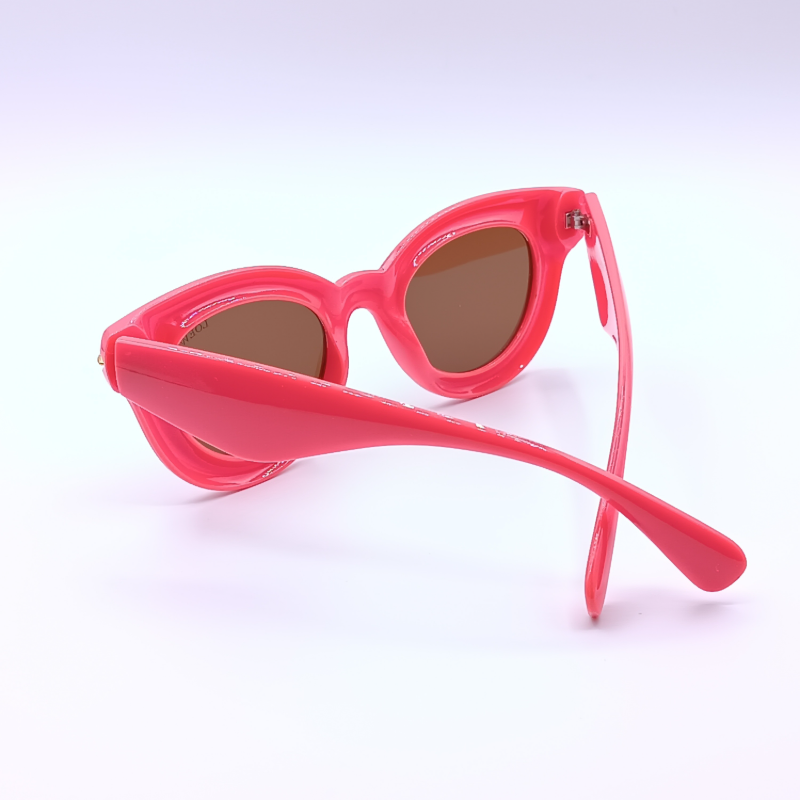 عینک آفتابی زنانه لوئوه LOEWE مدل 13133 COL1