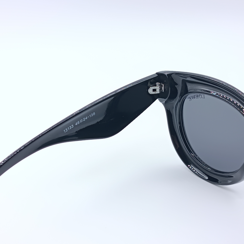 عینک آفتابی زنانه لوئوه LOEWE مدل 13133 COL4